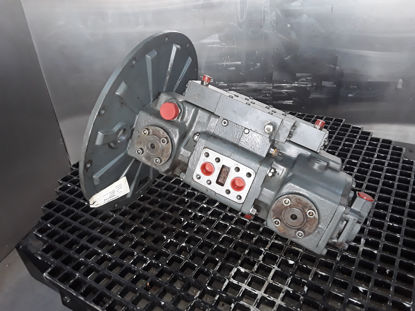 Liebherr 1158-original-1-1593591423754269801972376640118-JPG